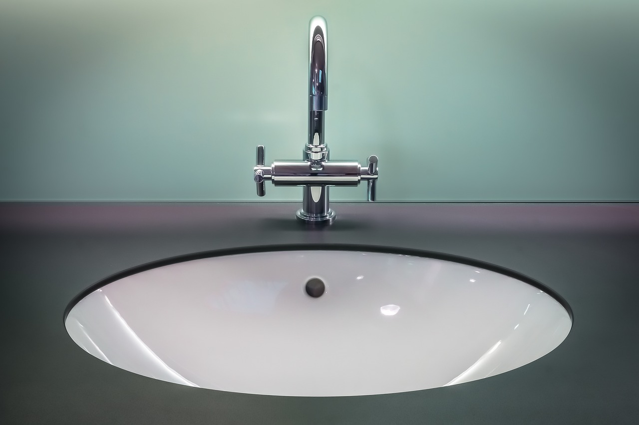 apprenez à réparer un robinet qui fuit facilement grâce à nos conseils pratiques et rapides pour économiser l'eau et éviter les dégâts.