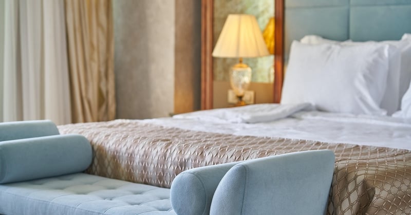 Coffre fort pour hôtel : sécurisez vos chambres sans vous ruiner